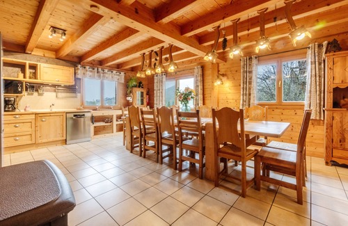 La Toussuire Chalet De Esquí | Chalet 'Le Jardin D'hiver' con vistas a la montaña, terraza privada y Wi-Fi