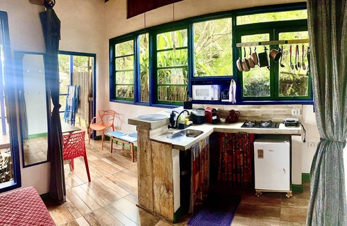 Ilhabela Chalet De Esquí | Chale na Praia do Curral Pé na Areia