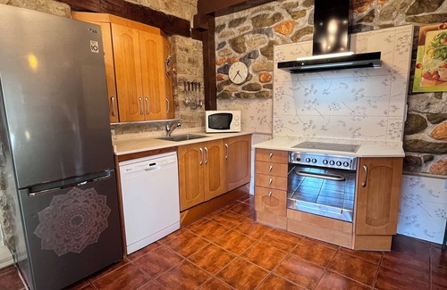 Lumbreras Cabaña | Casa turística Chaleco en Sierra Cebollera con terraza privada.