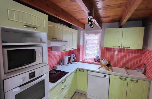Sazos Chalet De Esquí | Chalet à la Montagne