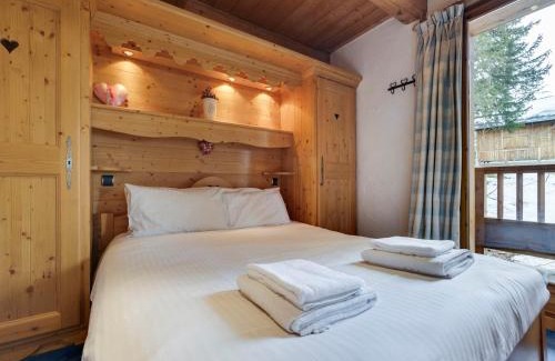 La Rosiere Chalet De Esquí | Chalet à La Rosière - 14 pers, 195m², jacuzzi, hammam, ski room, balcon et terrasse orientés Sud - FR-1-690-25