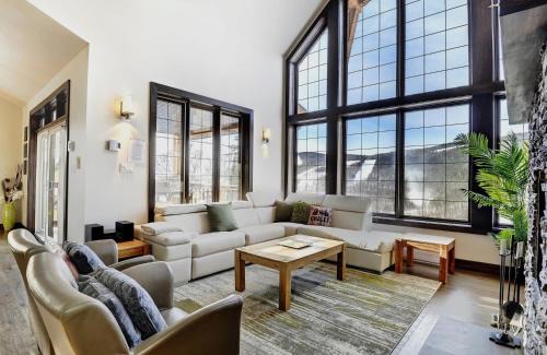 Stoneham Chalet De Esquí | Chalet 15 Chemin Blanc by Les Chalets Alpins