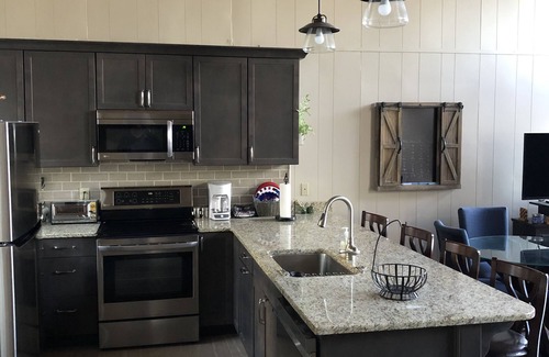 Beech Mountain Chalet De Esquí | Chalet - 2 king bed, 2ba, Ski, Golf, Tennis, Hike, Mountain Bike, Fish.