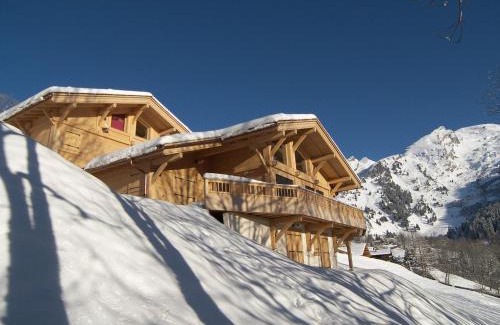 La Clusaz Chalet De Esquí | Chalet 4*, 5 chambres, hammam, cheminée, garage, WIFI, 10 personnes - FR-1-304-140