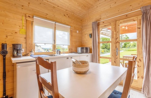 Landeleau Chalet De Esquí | Chalet '5 Pers Landeleau 2kms Canal' con terraza privada y jardín compartido