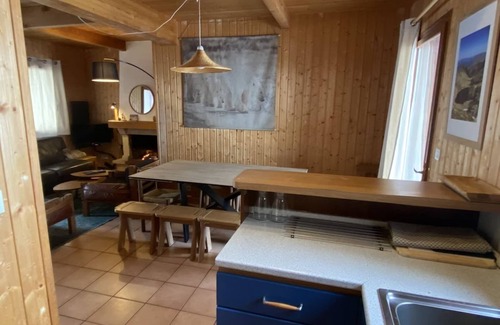 Loudervielle Chalet De Esquí | CHALET GRANDE MUY SOLEADO Y MUY CÓMODO