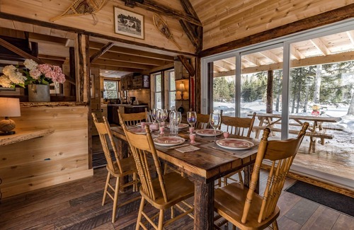La Malbaie Chalet De Esquí | Chalet 6 pers. Petit lac, chevaux et Nature Parc Regional du Mont Grand Fonds.