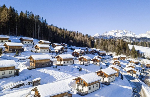 Annaberg im Lammertal Chalet De Esquí | Chalet # 72 with 4 BR for 9 to 11 people