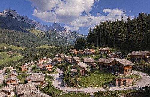 Annaberg im Lammertal Chalet De Esquí | Chalet # 72 with 4 BR for 9 to 11 people