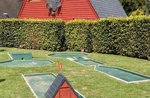 Martin Chalet De Esquí | Chalet 95, Kingsdown Park