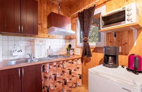 Rouffiac-des-Corbieres Casa | Chalet 'Afrique' con vistas a la montaña, piscina compartida y terraza privada
