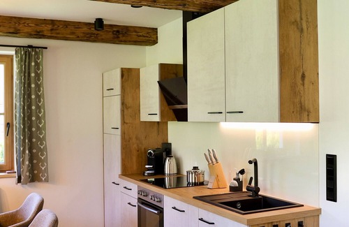 Tauplitz Apartamento | Chalet 'Almblick Mit Sauna' con vistas a la montaña, piscina compartida y Wi-Fi