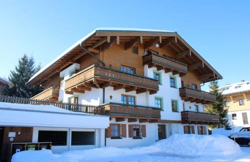 Hochkrimml Apartamento | Chalet Alpine Royal A Top 2