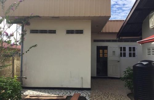 Suriname Apartamento | Chalet Anna's Pavalesto