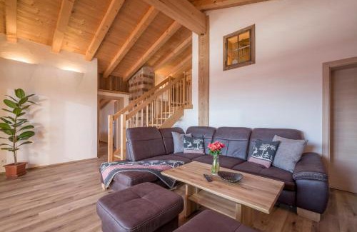 Hopfgarten im Brixental Apartamento | Chalet Apartment Obermanzl