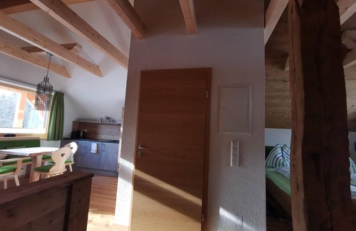 Tauplitz Apartamento | Chalet moderno en Tauplitz/Estiria con estanque para nadar y sauna