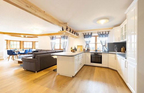 Verwaltungsgemeinschaft Hornergruppe Chalet De Esquí | Chalet 'Au' with Mountain View, Private Terrace and Wi-Fi