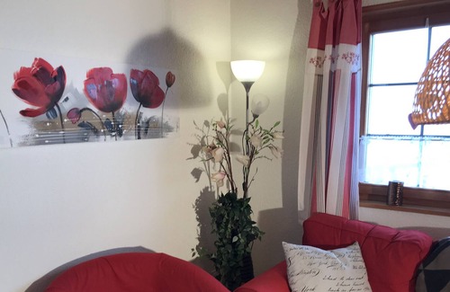 Mogelsberg Chalet De Esquí | Chalet 'Auszeit' con vistas a la montaña, jardín y Wi-Fi