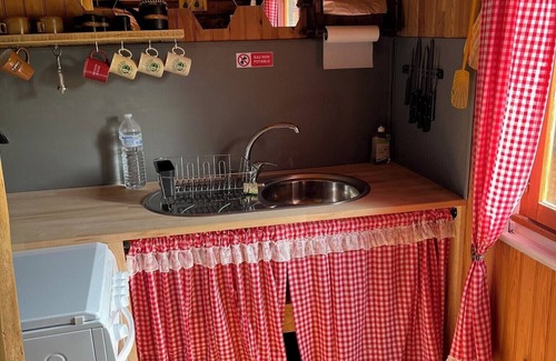 Arlempdes Chalet De Esquí | Chalet Autonome en Pleine Nature au Coeur des Gorges de Loire