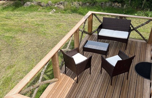 Arlempdes Chalet De Esquí | Chalet Autonome en Pleine Nature au Coeur des Gorges de Loire