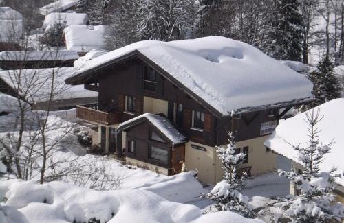 Les Gets Cama Y Desayuno | Chalet Aventure B&B Les Gets