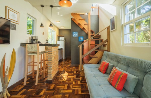 Praia do Rosa Chalet De Esquí | Chalet Azul. Comfort, Style and Peace in Nature.