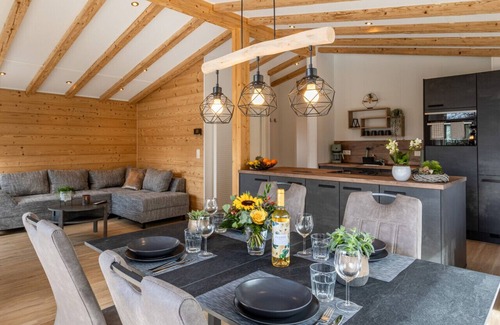 Hillesheim Casa | Chalet Bachwies I Terrasse I Seeblick I Wandern