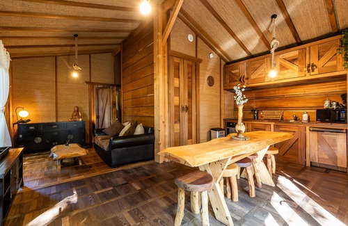 Lacanau Chalet De Esquí | Châlet "Bangli" con terraza privada y Wi-Fi