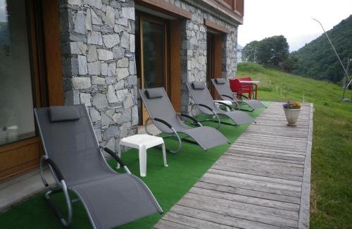 Saint-Sorlin-d'Arves Apartamento | Chalet Beausoleil 4 étoiles - jacuzzi - au pied du Col de la Croix de Fer