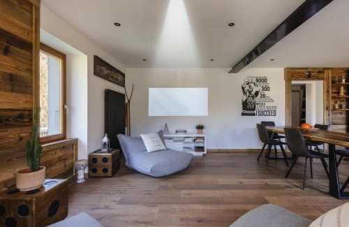 Les Bossons Chalet De Esquí | Chalet Benoit - Modern Chalet 8 Pax Free Parking Mountain View - By Cozee Rentals