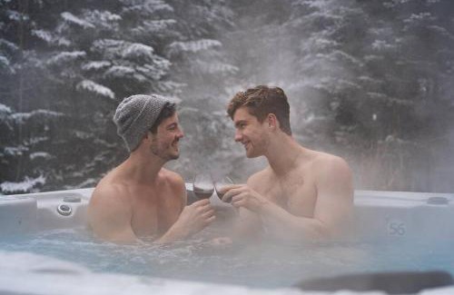 Fiddler Lake Resort Chalet De Esquí | Chalet Blue Jay Spa at Fiddler's Lake