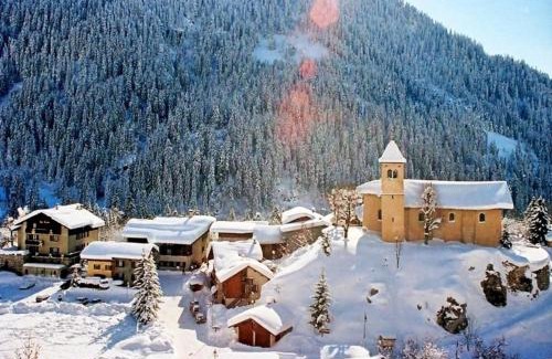 Champagny-en-Vanoise Apartamento | Chalet Bouquetin- Marmotte for up to 6 people