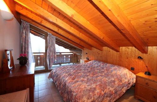 Champagny-en-Vanoise Apartamento | Chalet Bouquetin- Marmotte for up to 6 people