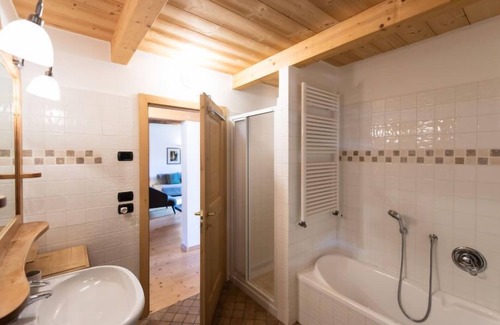 Bellamonte Apartamento | Apartamento Chalet "Baita Tabià" Dolomites en Predazzo - 10 personas, 4 dormitorios