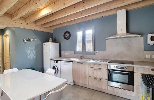 Besse-en-Chandesse Chalet De Esquí | Chalet Caranne