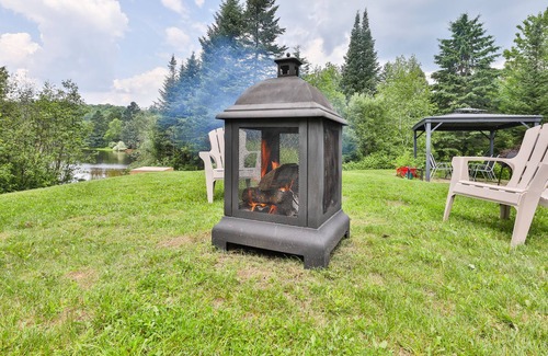 Saint-Alphonse-Rodriguez Cabina | Chalet Le Arbor - Bord de L'eau - Nature - Foyer