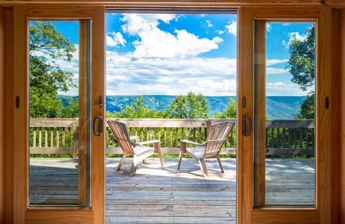 Great Cacapon Casa | Chalet Cabin w Amazing Views, Huge Deck, Fire Pit!