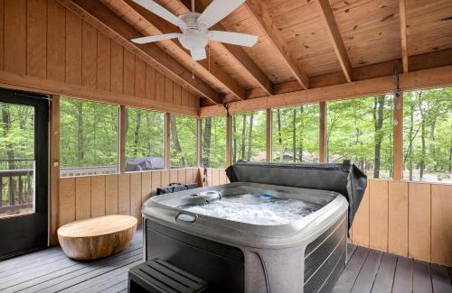 The Woods Chalet De Esquí | Chalet Cabin w Hot Tub WiFi Firepit Grill Deck