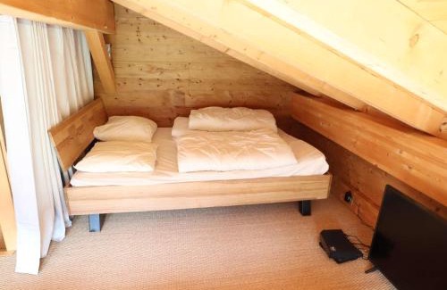 Beaufort Chalet De Esquí | Chalet calme et récent à Arêches-Beaufort, 8 pers, exposé sud, terrasse ensoleillée, proche du village - FR-1-342-208