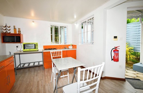 Surinam Casa | Chalet Cardinal con vista en la hermosa playa de Riambel