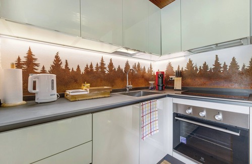 Schignano Chalet De Esquí | Chalet 'Nini's Home' con terraza privada, jardín privado y Wi-Fi