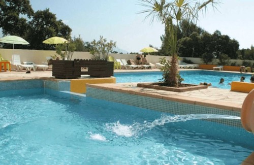 La Seyne-sur-Mer Chalet De Esquí | Chalet - ccb0fib - Two Bedroom Chalet, Sleeps 5
