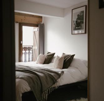Chatel Cama Y Desayuno | Chalet Châtaigne - Shared Catered Chalet