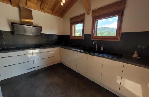 Les Gets Chalet De Esquí | Chalet chaleureux 4* aux Gets, 3 niveaux, 6 pers., terrasse, poêle à bois, wifi - FR-1-598-10