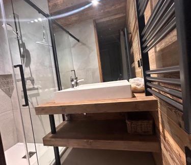 Le Praz de Lys Chalet De Esquí | Chalet Clémence