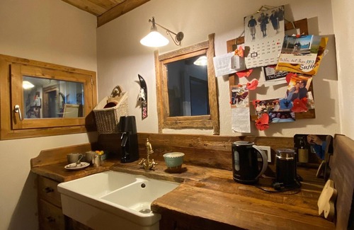 Sauze d'Oulx Apartamento | Chalet Clotes para los amantes del esquí y la naturaleza.