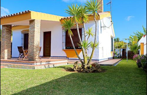 Conil de la Frontera Chalet De Esquí | Chalet con piscina en Roche Viejo