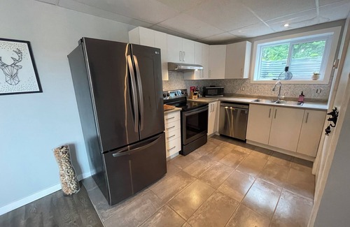 Rock Forest Chalet De Esquí | Chalet Condo sur le Bord de L'eau Avec Quai Magog