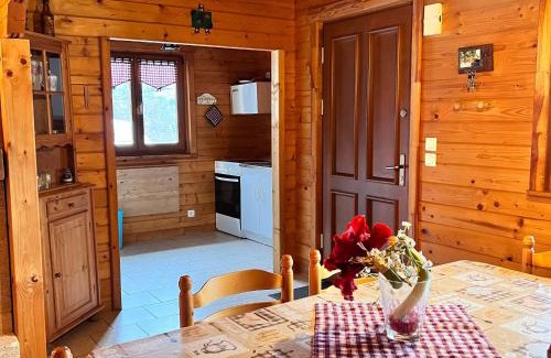 Taintrux Casa | Chalet confortable avec cheminée à Taintrux - FR-1-589-222