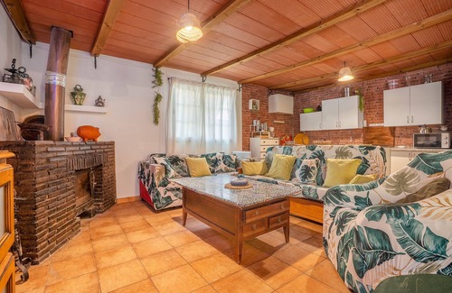 Dudar Chalet De Esquí | Chalet 'Cortijo Luz De La Sierra' con vistas a la montaña, piscina privada y Wi-Fi